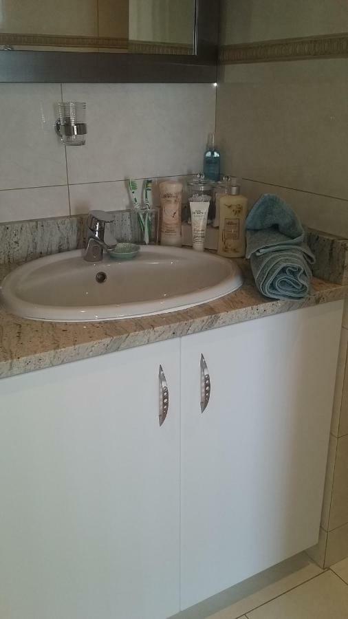 Wave Dancer Bed and Breakfast Gansbaai Exterior foto